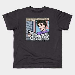 Comic Woman Reads Mean Horoscope Kids T-Shirt